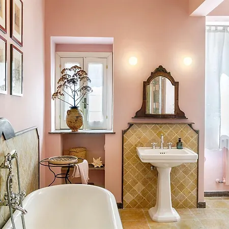 'sette Cappelli By Interhome *